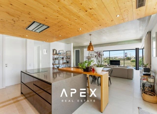 Four Bedroom Villa Views over Ria Formosa