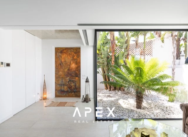 Four Bedroom Villa Views over Ria Formosa