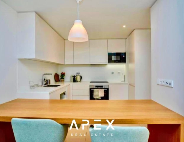 One Bedroom in One Vilamoura walking distance to the beach \ Pool \ Garage