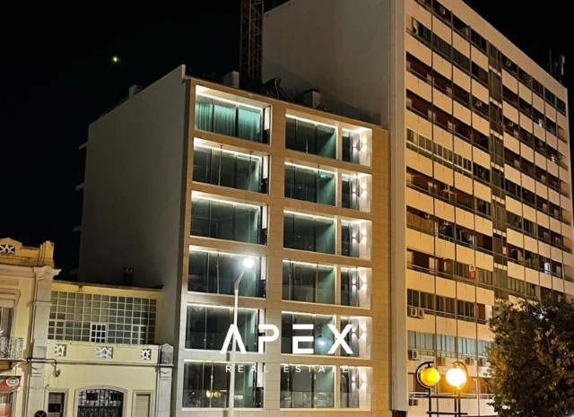 Luxurious Two-Bedroom Apartment with Stunning Views