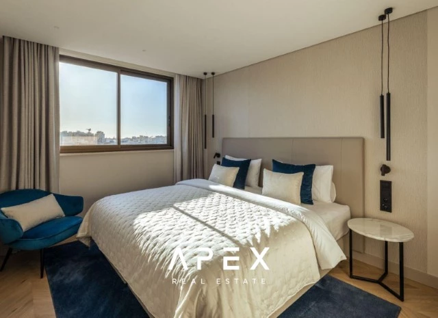 Luxurious Two-Bedroom Apartment with Stunning Views