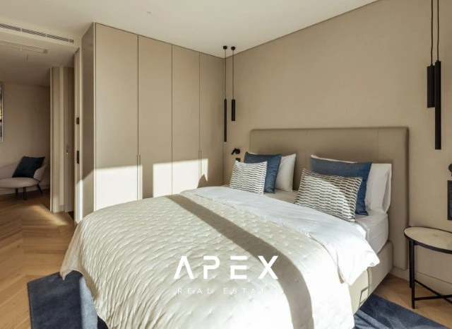 Luxurious Two-Bedroom Apartment with Stunning Views