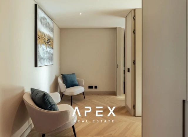 Luxurious Two-Bedroom Apartment with Stunning Views