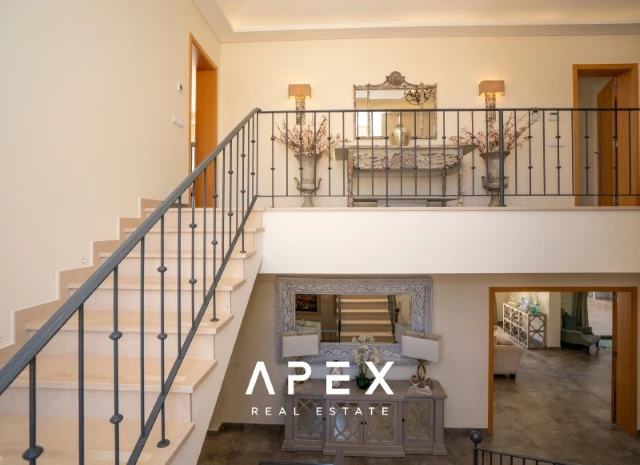 Luxury 5 Bedroom Villa with Private Orchard