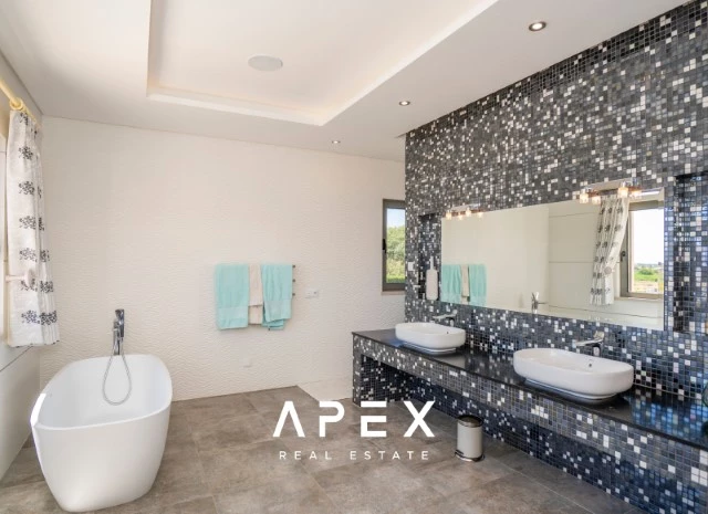 Luxury 5 Bedroom Villa with Private Orchard