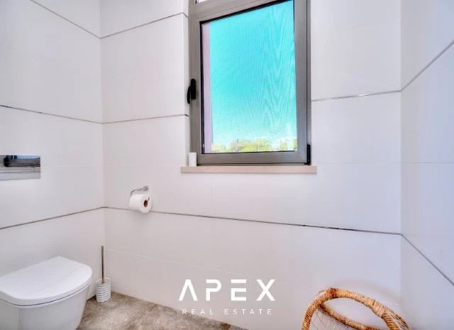 Luxury 5 Bedroom Villa with Private Orchard