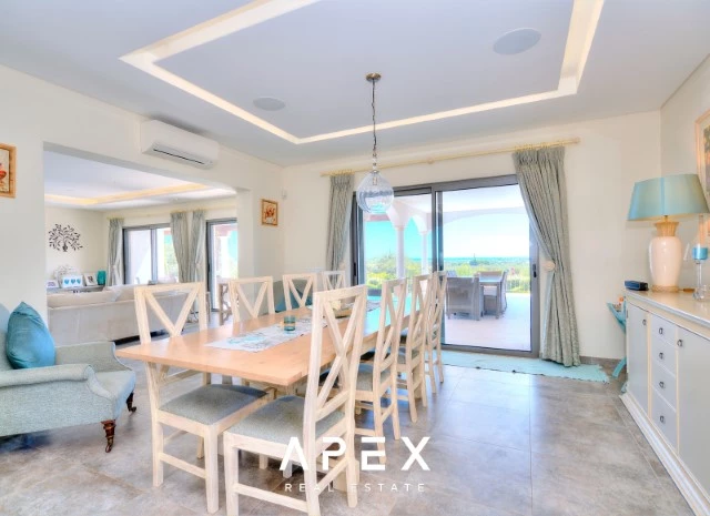 Luxury 5 Bedroom Villa with Private Orchard