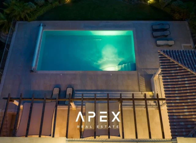Luxury 5 Bedroom Villa with Private Orchard