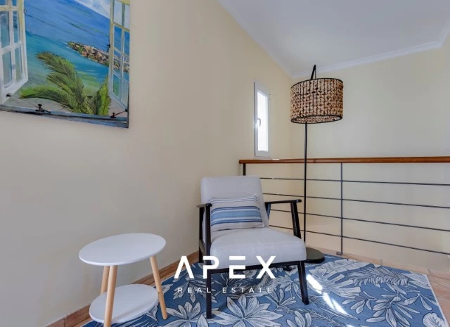 Beautiful Three-Bedroom Townhouse in The Village Development Near Vale do Lobo