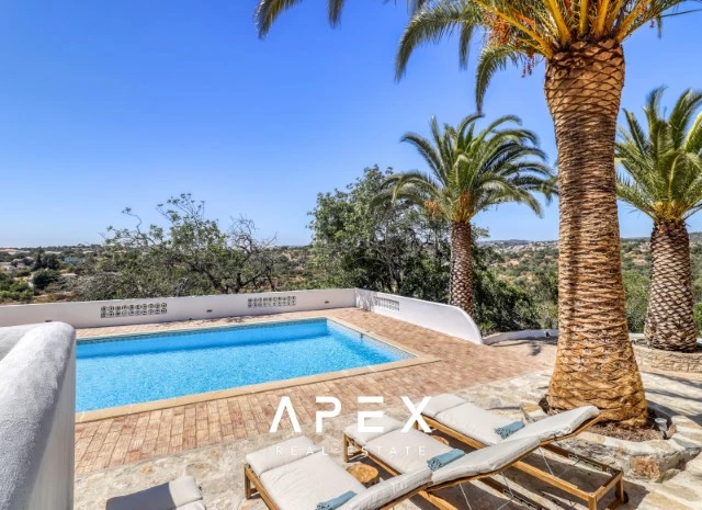 Stunning Recently Refurbished Quinta Four Bedroom in Goldra with breathtaking countryside view