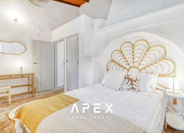 Stunning Recently Refurbished Quinta Four Bedroom in Goldra with breathtaking countryside view