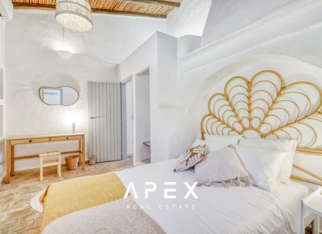 Stunning Recently Refurbished Quinta Four Bedroom in Goldra with breathtaking countryside view