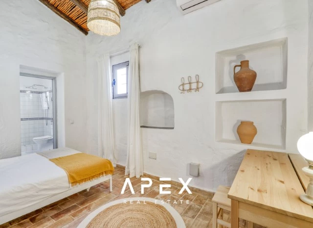 Stunning Recently Refurbished Quinta Four Bedroom in Goldra with breathtaking countryside view
