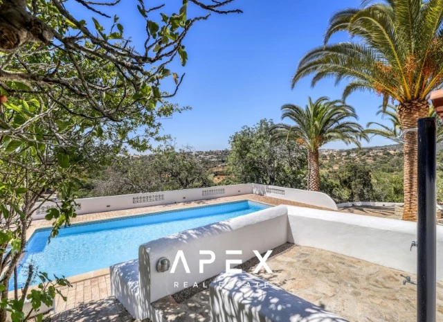 Stunning Recently Refurbished Quinta Four Bedroom in Goldra with breathtaking countryside view