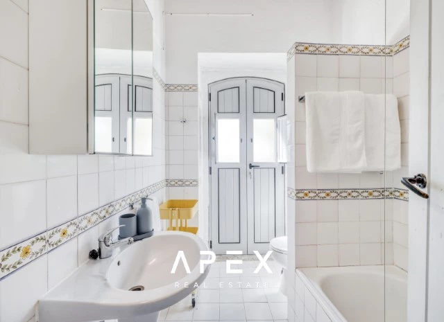 Stunning Recently Refurbished Quinta Four Bedroom in Goldra with breathtaking countryside view