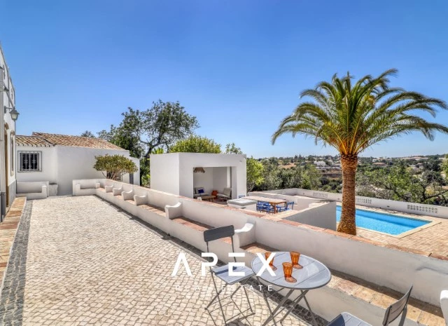 Stunning Recently Refurbished Quinta Four Bedroom in Goldra with breathtaking countryside view