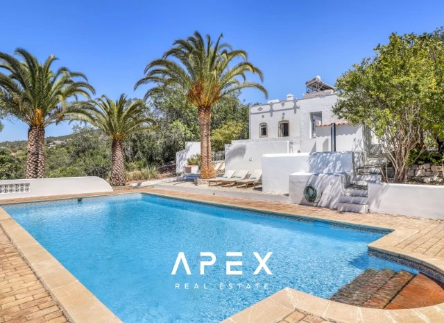 Stunning Recently Refurbished Quinta Four Bedroom in Goldra with breathtaking countryside view