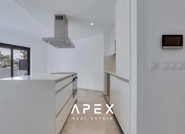 Two Bedroom duplex apartment with view of Ria Formosa