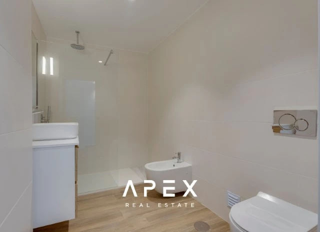 Two Bedroom duplex apartment with view of Ria Formosa