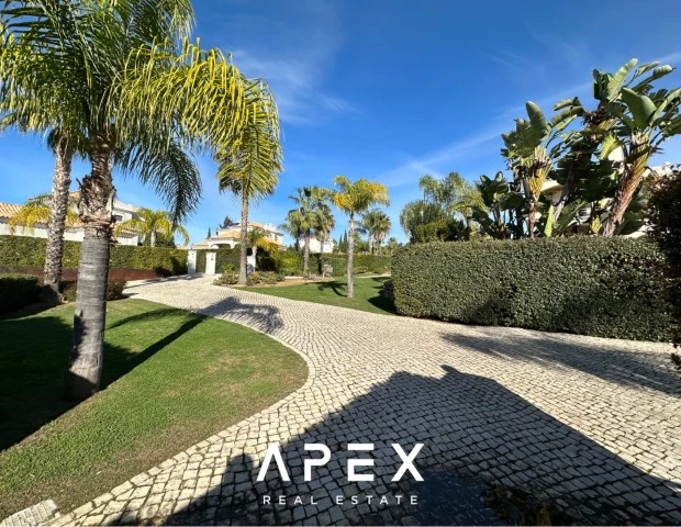 Unfurnished 4 Bedroom Rental with Underfloor Heating available immediately