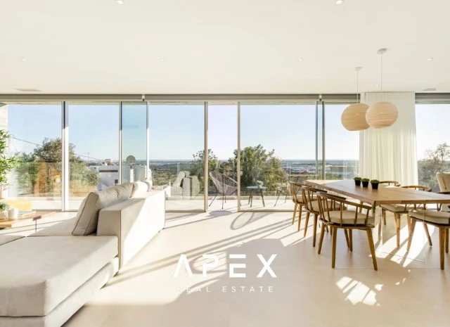Three Bedroom Contemporary Long Term Rental Masterpiece