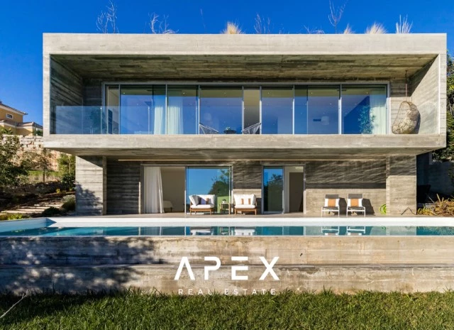 Three Bedroom Contemporary Long Term Rental Masterpiece