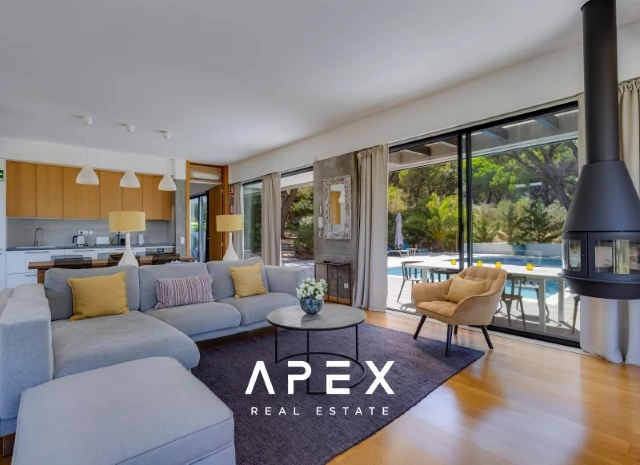 Two bedroom Villa in Vale Do Lobo surrounded by nature and beautiful landscape