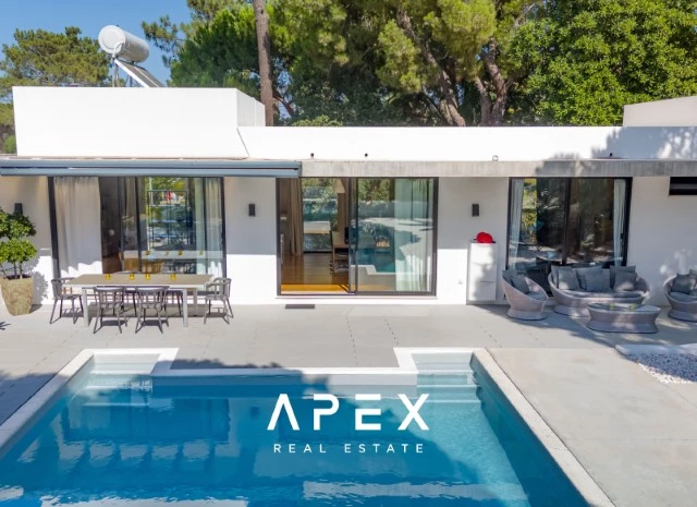 Two bedroom Villa in Vale Do Lobo surrounded by nature and beautiful landscape
