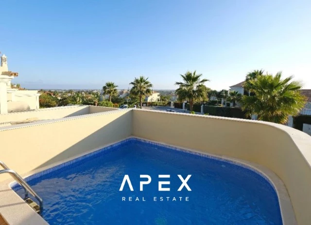 Four Bedroom Townhouse \ landscaped garden \ private pool \ Gated community