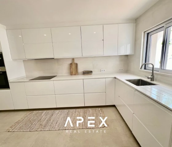 Three Bedroom Villa with private pool in Vale do Lobo walking distance to beach Available 12 Months from June