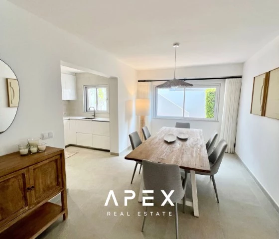Three Bedroom Villa with private pool in Vale do Lobo walking distance to beach Available 12 Months from June