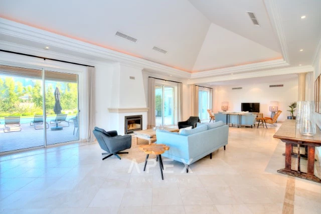 12 Month Long Term Rental | 5 Bedroom Villa in Quinta Do Lago
