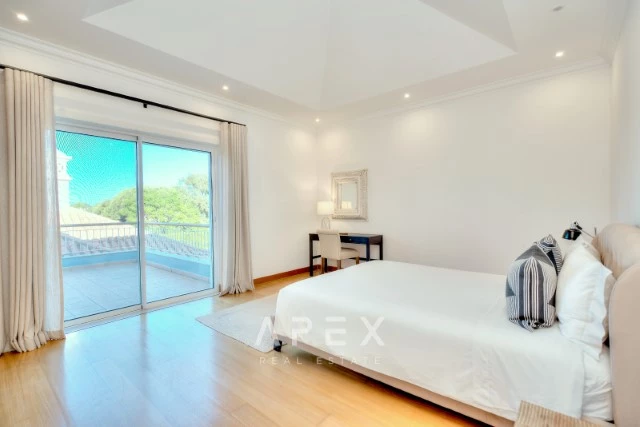 12 Month Long Term Rental | 5 Bedroom Villa in Quinta Do Lago