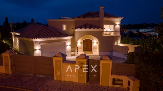 Long Term Minimum 12 Month Rental | Luxury 4 Bedroom Villa in the heart of Quinta Do Lago