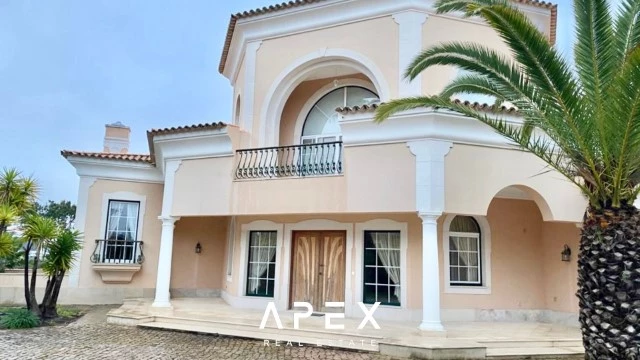 Quinta Do Lago | Atlantico | 12 Month Long Term Rental | Four bedroom luxury villa with tennis court, sauna and infinity pool