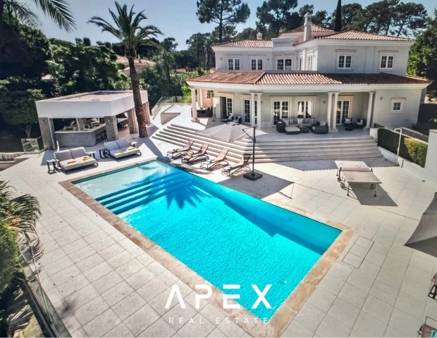 8 Bedroom Villa in Quinta do Lago Modern Villa