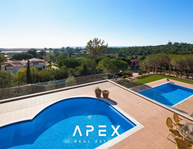 6 Bedroom Villa with Jacuzzi, Pool & Turkish Bath