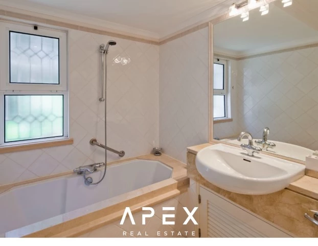 6 Bedroom Villa with Jacuzzi, Pool & Turkish Bath