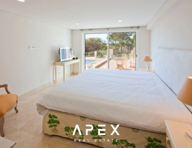 6 Bedroom Villa with Jacuzzi, Pool & Turkish Bath