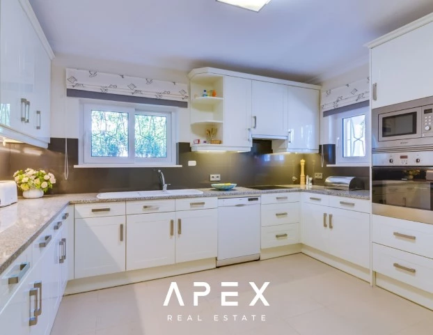 Luxury 4 Bed Villa in Vale Do Lobo close to Beach and Golf