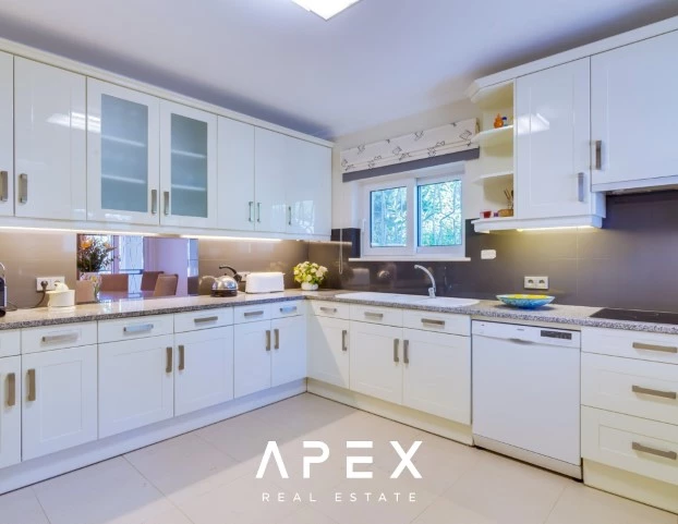 Luxury 4 Bed Villa in Vale Do Lobo close to Beach and Golf