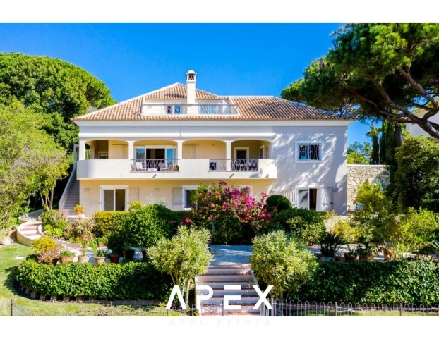 Luxury 4 Bed Villa in Vale Do Lobo close to Beach and Golf