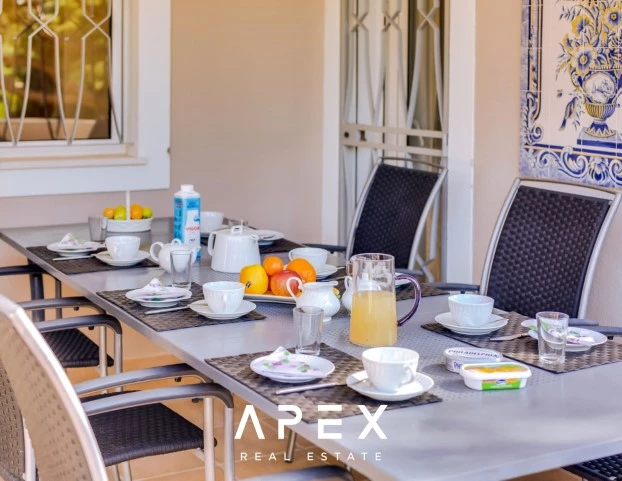 Luxury 4 Bed Villa in Vale Do Lobo close to Beach and Golf