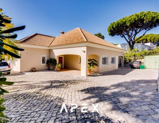 Luxury 4 Bed Villa in Vale Do Lobo close to Beach and Golf