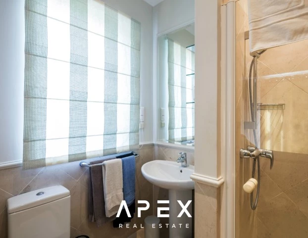 Modern 2 Bedroom Apartment | in Pinheiros Altos | Communal Pool