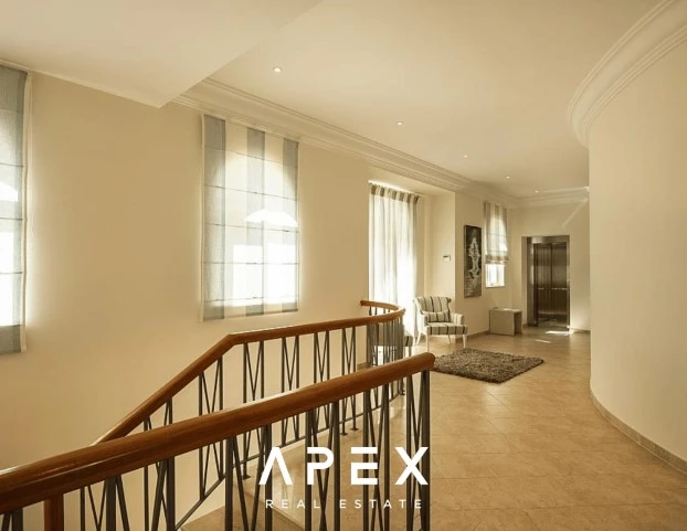 6 bedrooms | Quinta Do Lago | Swimming Pool | Golf Views