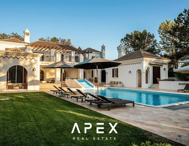 6 bedrooms | Quinta Do Lago | Swimming Pool | Golf Views