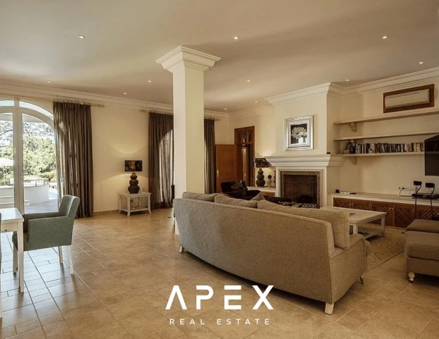 6 bedrooms | Quinta Do Lago | Swimming Pool | Golf Views