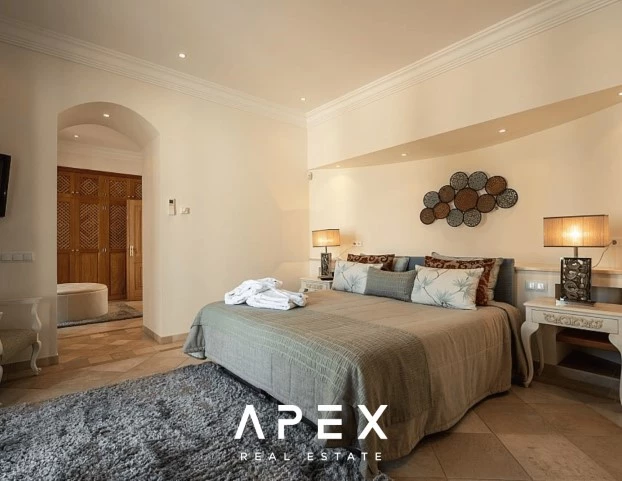 6 bedrooms | Quinta Do Lago | Swimming Pool | Golf Views