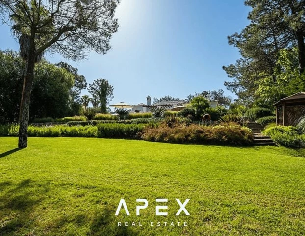 6 bedrooms | Quinta Do Lago | Swimming Pool | Golf Views